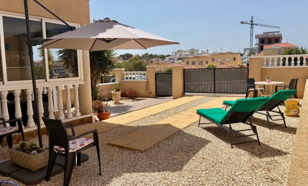 Sale - Apartment / flat -
Orihuela Costa - Villamartin