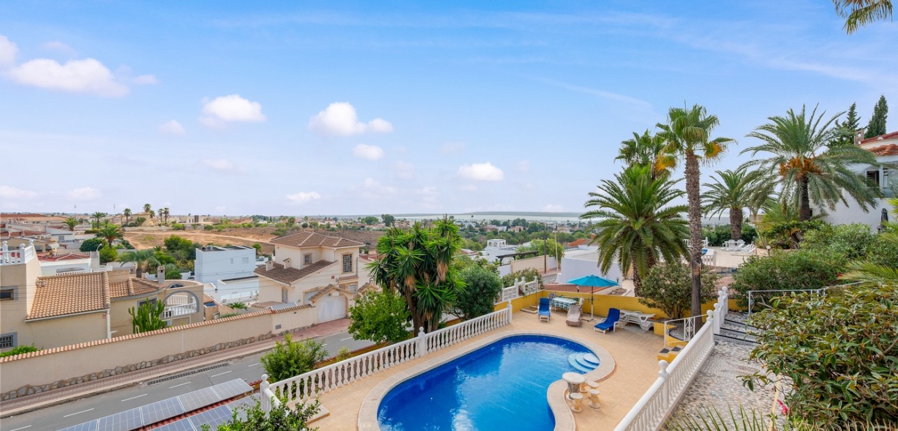 Sale - Detached Villa -
Ciudad Quesada - Ciudad Quesada - Town