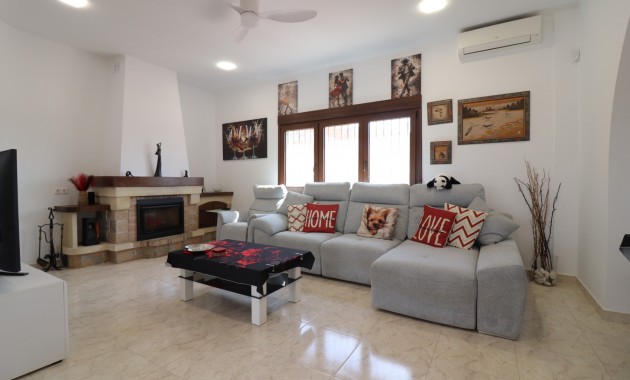 Sale - Country Property -
Daya Vieja - Daya Vieja - Country