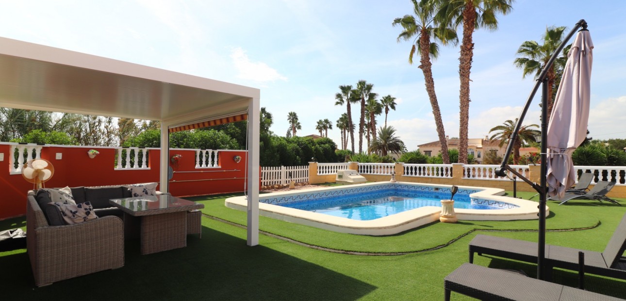 Sale - Country Property -
Daya Vieja - Daya Vieja - Country