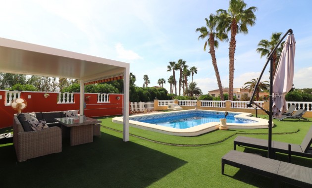Sale - Country Property -
Daya Vieja - Daya Vieja - Country