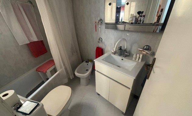 Sale - Apartment / flat -
Torrevieja - Estacion de autobuses