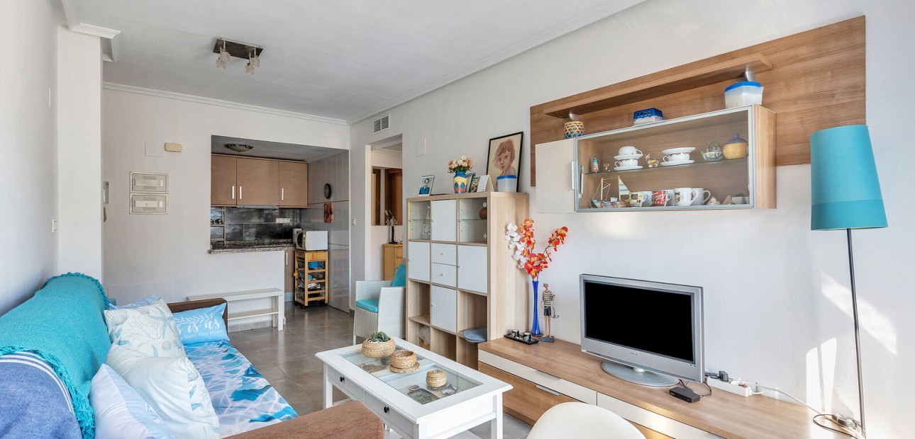 Sale - Apartment / flat -
Torrevieja - Rocio del Mar