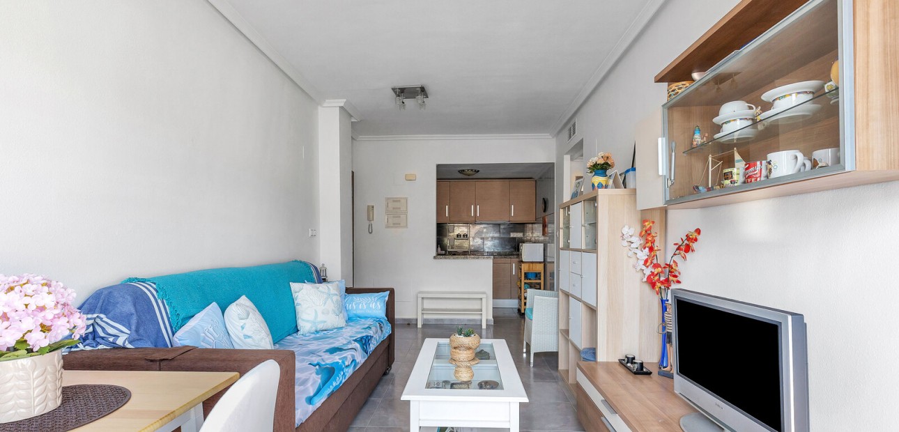 Sale - Apartment / flat -
Torrevieja - Rocio del Mar