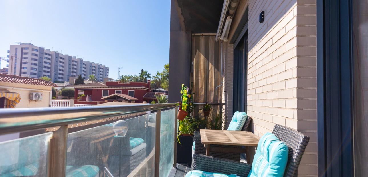 Sale - Apartment / flat -
Torrevieja - Rocio del Mar