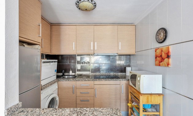 Sale - Apartment / flat -
Torrevieja - Rocio del Mar