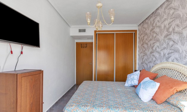 Sale - Apartment / flat -
Torrevieja - Rocio del Mar