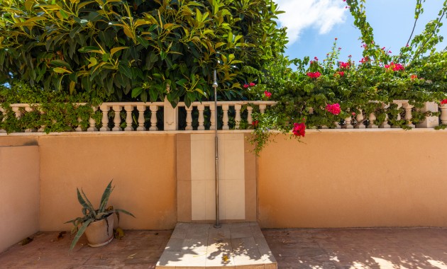 Sale - Apartment / flat -
Torrevieja - Rocio del Mar