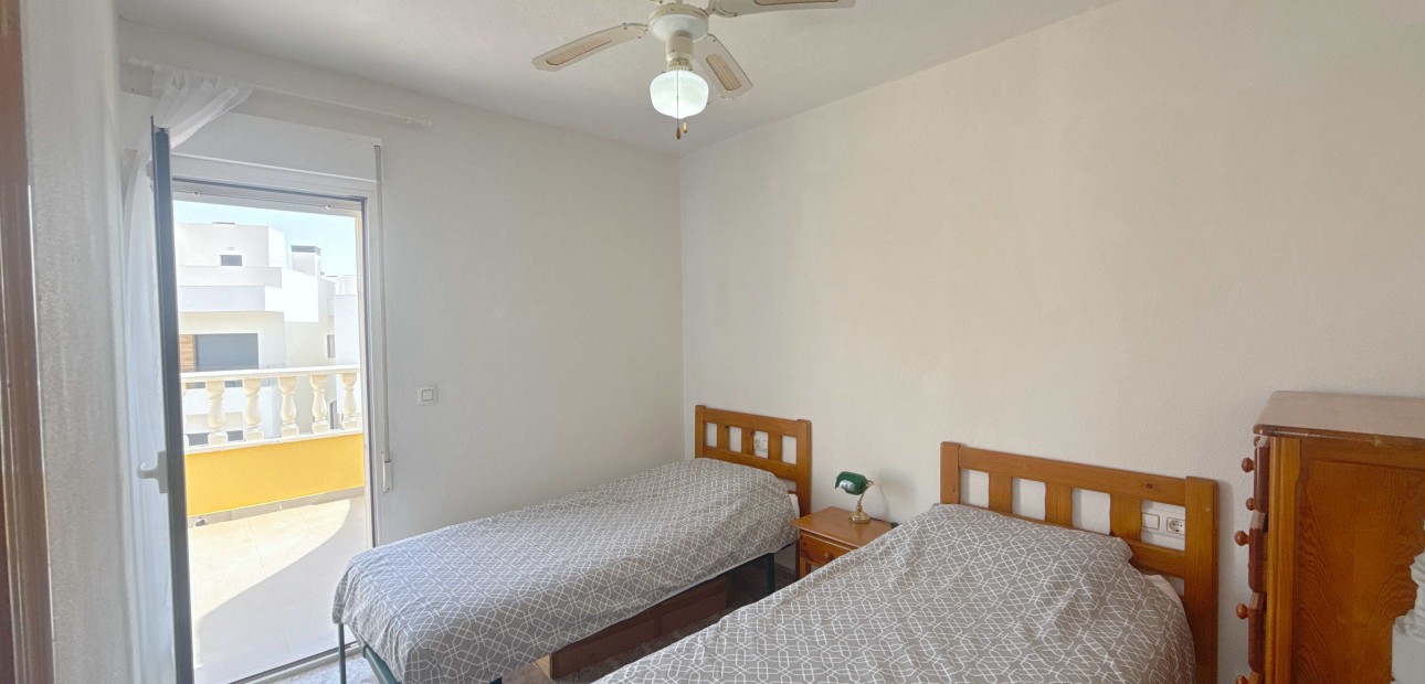 Sale - Townhouse -
Orihuela Costa - La Zenia