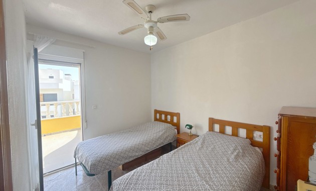 Sale - Townhouse -
Orihuela Costa - La Zenia