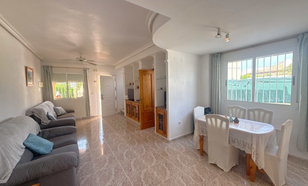 Sale - Townhouse -
Orihuela Costa - La Zenia