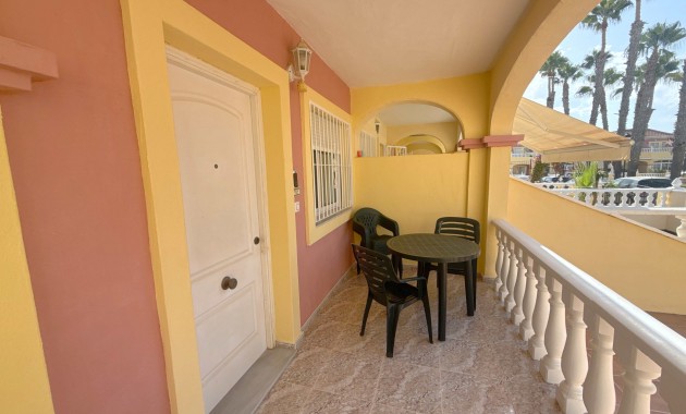 Sale - Townhouse -
Orihuela Costa - La Zenia