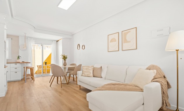 Sale - Townhouse -
Orihuela Costa - Las Filipinas