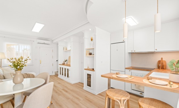 Sale - Townhouse -
Orihuela Costa - Las Filipinas