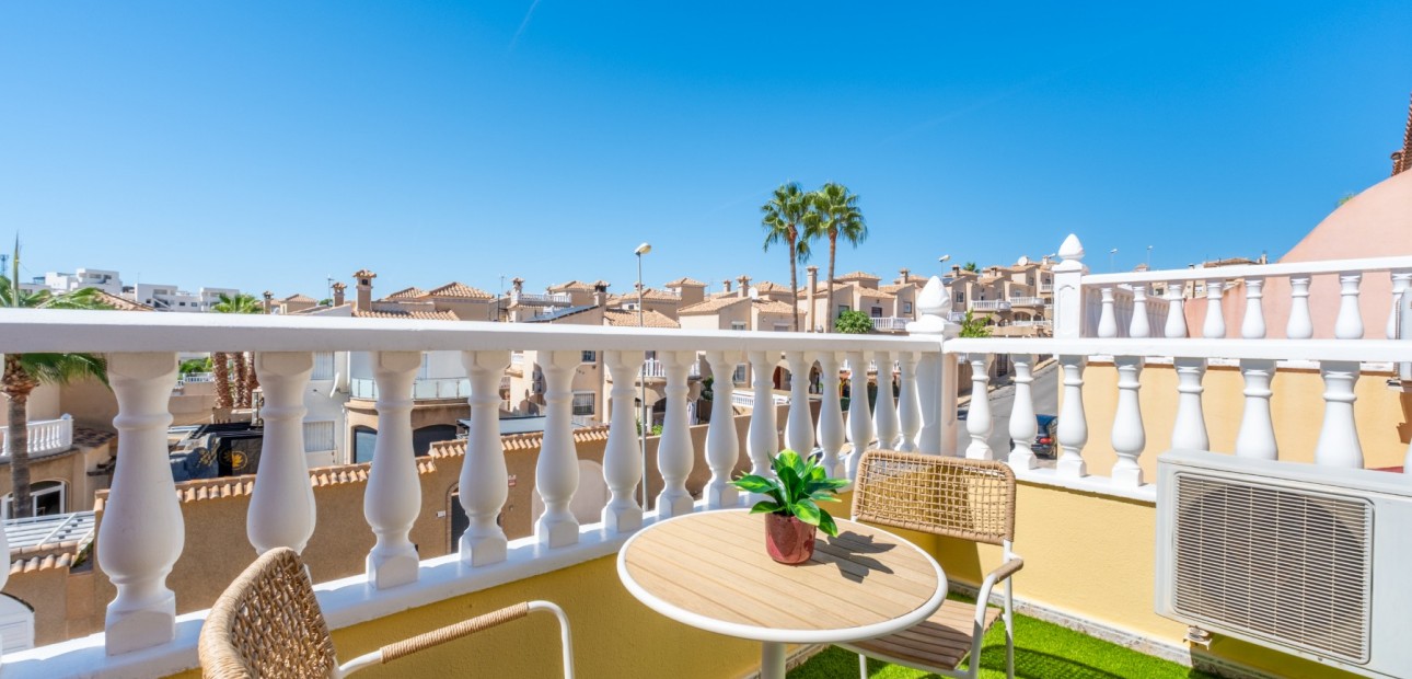 Sale - Townhouse -
Orihuela Costa - Las Filipinas