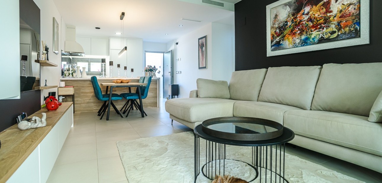 Sale - Apartment / flat -
Pilar de la Horadada - Lo Romero Golf