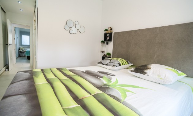 Sale - Apartment / flat -
Pilar de la Horadada - Lo Romero Golf