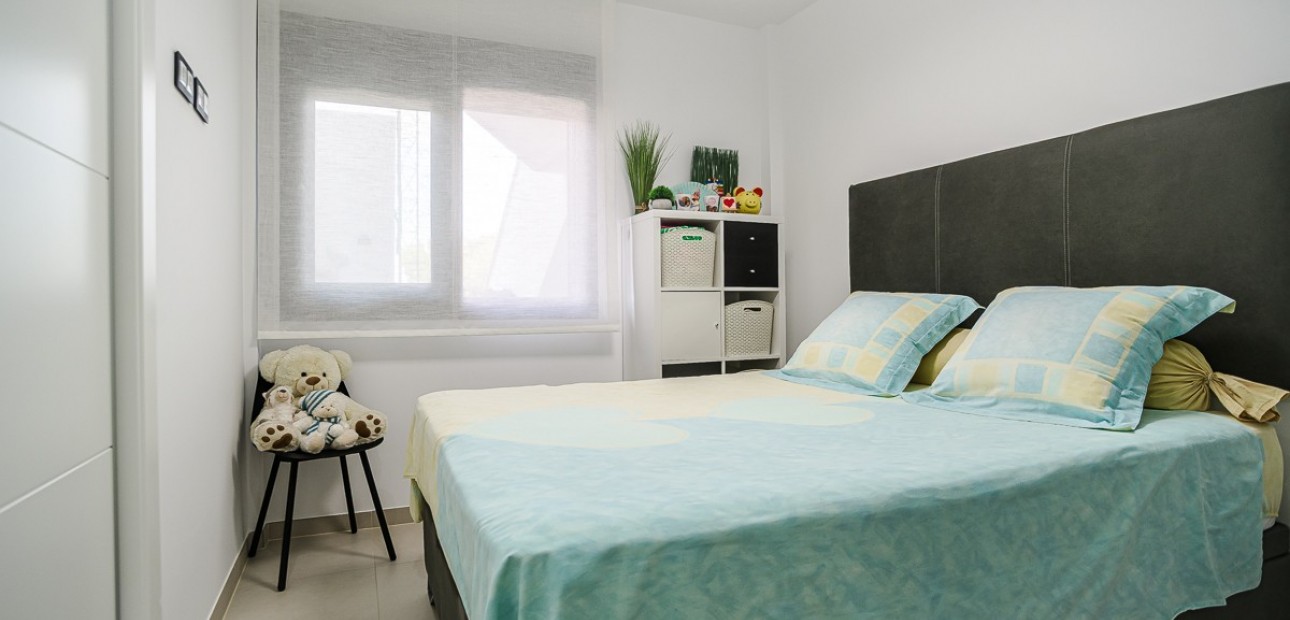 Sale - Apartment / flat -
Pilar de la Horadada - Lo Romero Golf
