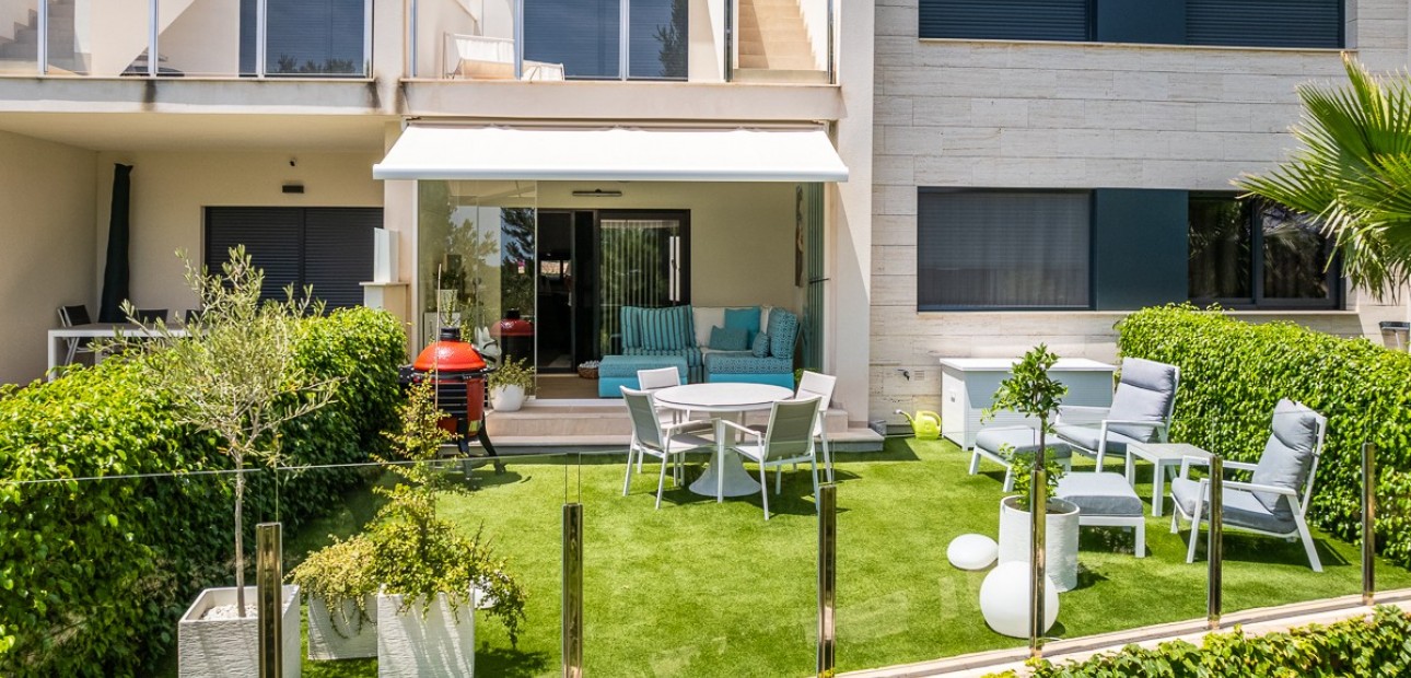Sale - Apartment / flat -
Pilar de la Horadada - Lo Romero Golf