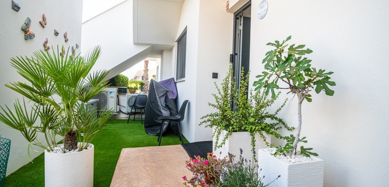 Sale - Apartment / flat -
Pilar de la Horadada - Lo Romero Golf