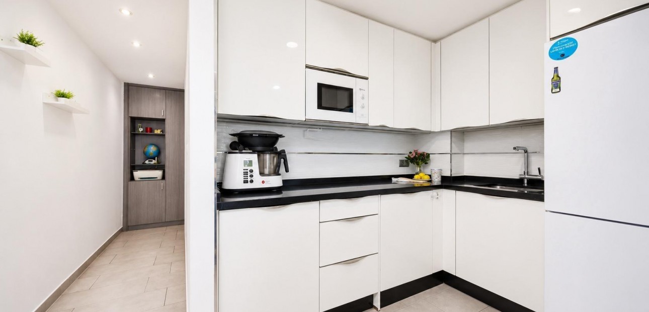 Sale - Apartment / flat -
Torrevieja - Playa del cura