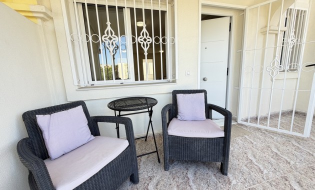 Sale - Townhouse -
Orihuela Costa - Villamartin