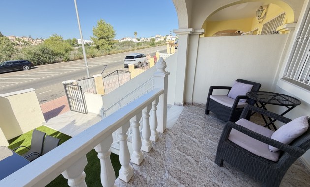 Sale - Townhouse -
Orihuela Costa - Villamartin