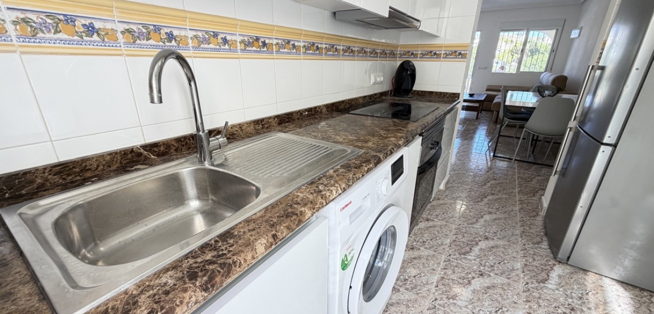 Sale - Townhouse -
Orihuela Costa - Villamartin
