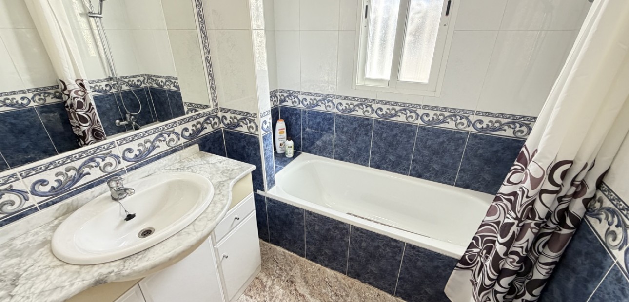 Sale - Townhouse -
Orihuela Costa - Villamartin