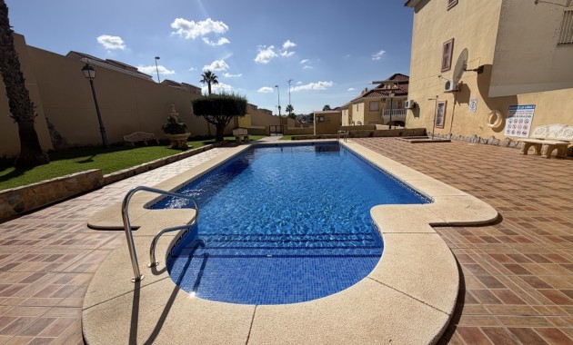 Sale - Townhouse -
Orihuela Costa - Villamartin