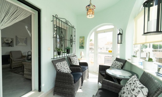 Sale - Villa -
Orihuela Costa - La Florida