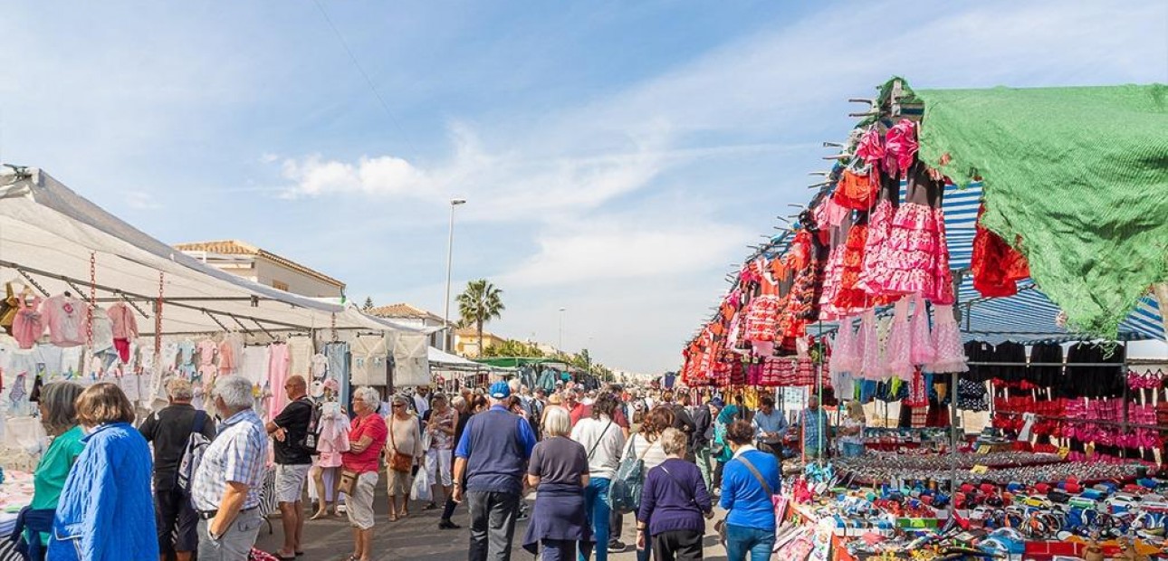 Sale - Villa -
Orihuela Costa - La Florida