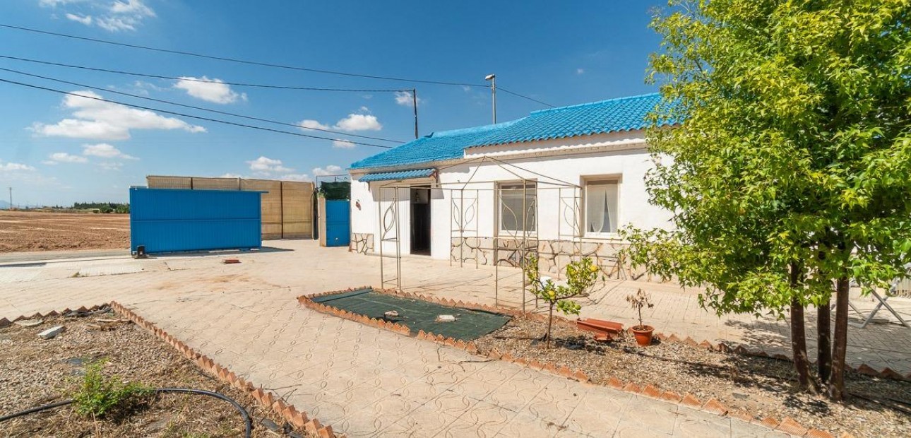 Sale - House -
Torre - Pacheco - Roldán