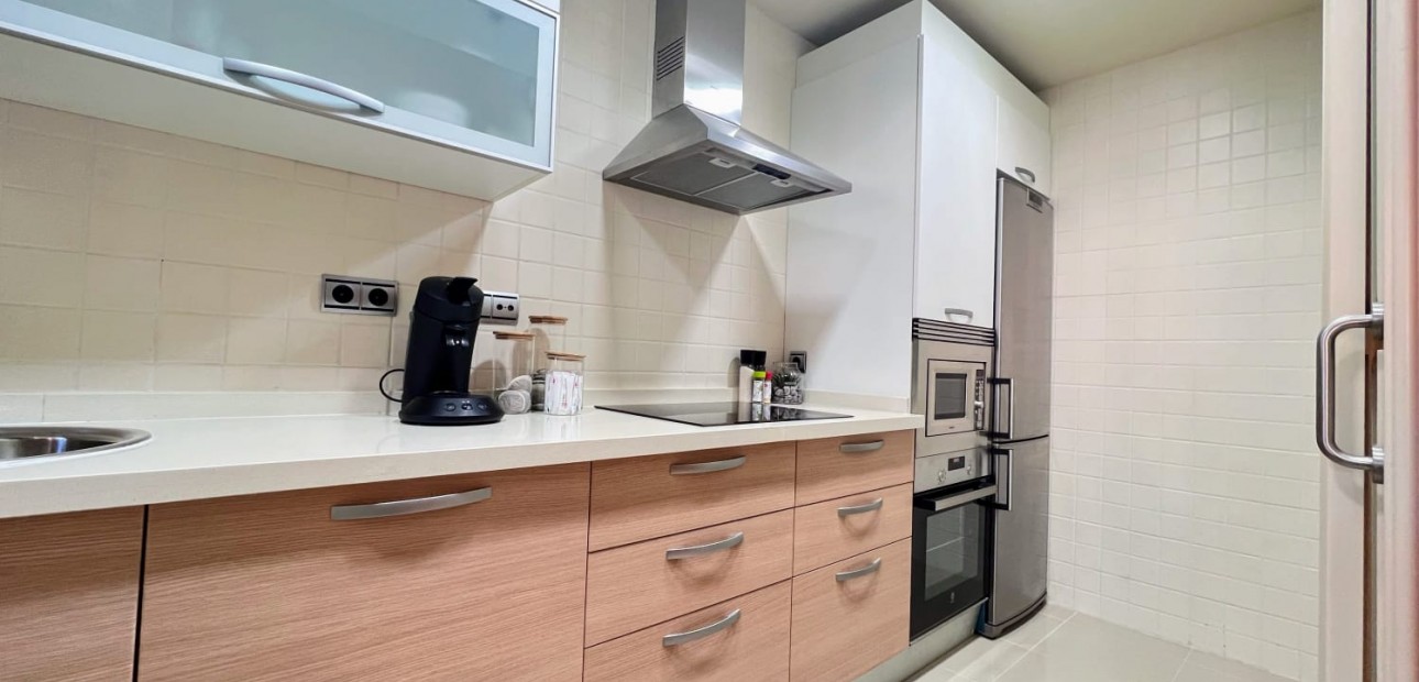 Sale - Apartment / flat -
Los Alcazares