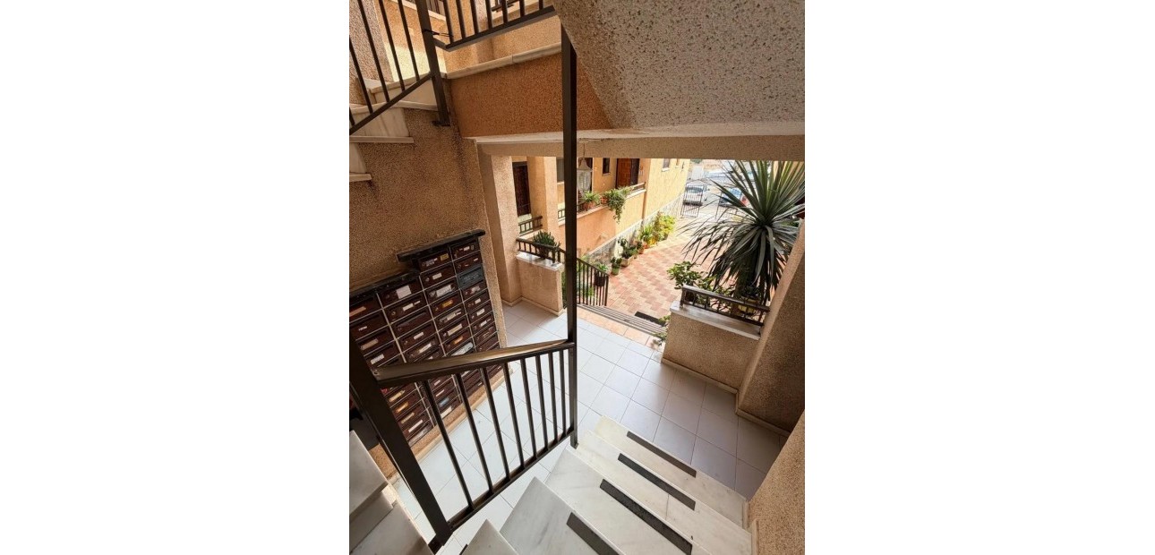 Sale - Studio -
Torrevieja - La Siesta - El Salado - Torreta