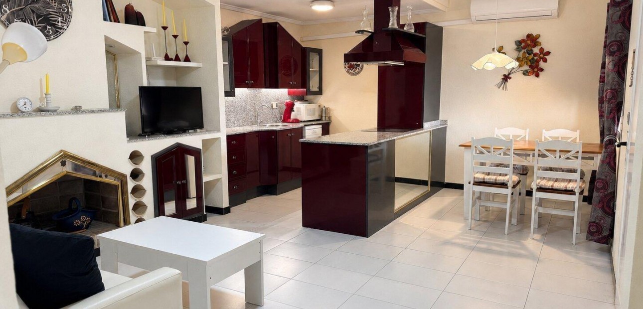 Sale - Bungalow -
Torrevieja - La siesta