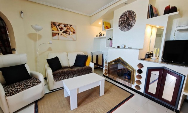 Sale - Bungalow -
Torrevieja - La siesta