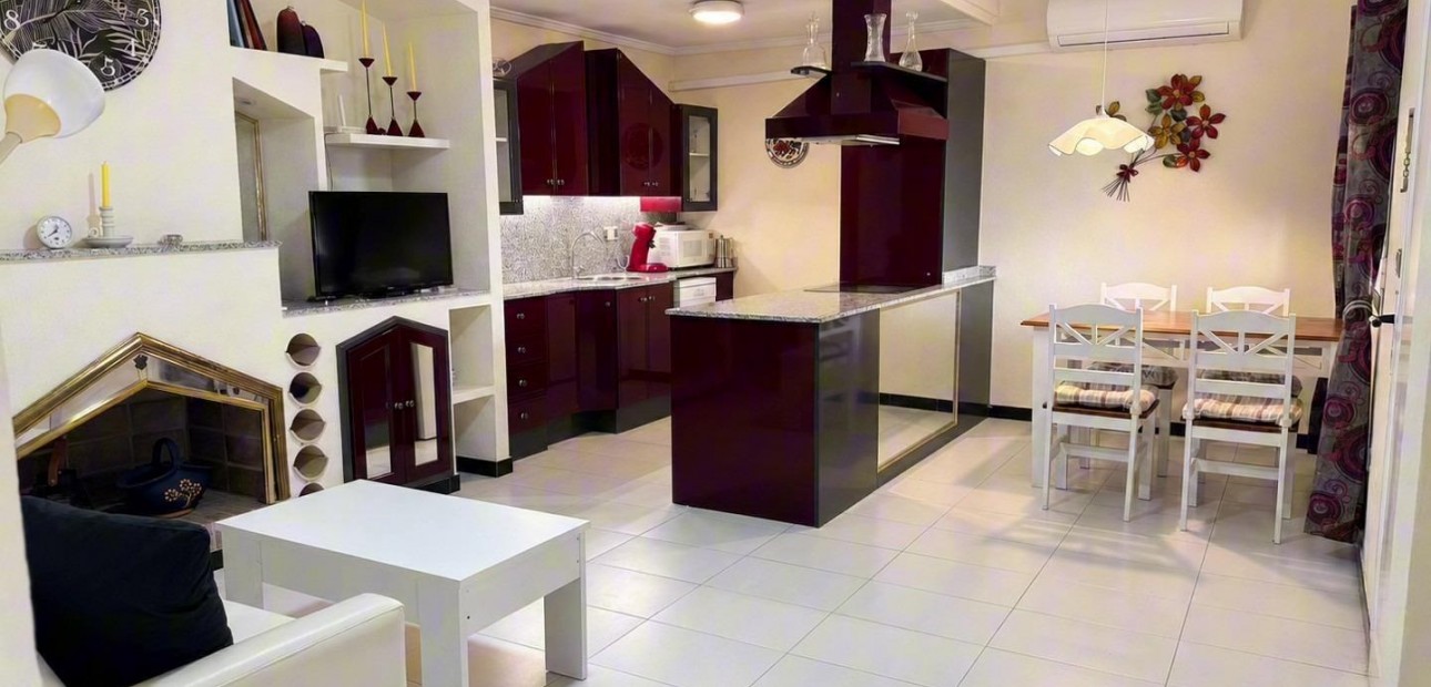 Sale - Bungalow -
Torrevieja - La siesta