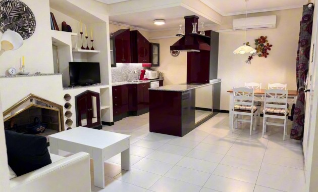 Sale - Bungalow -
Torrevieja - La siesta