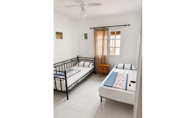Sale - Bungalow -
Torrevieja - La siesta