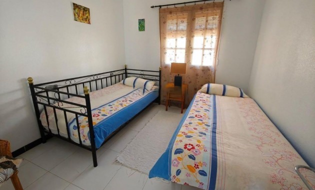 Sale - Bungalow -
Torrevieja - La siesta