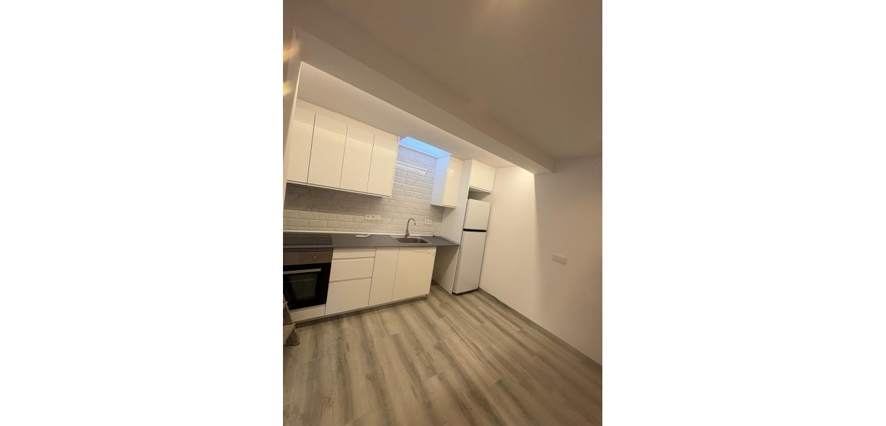 Sale - Villa -
Torrevieja - Parque las naciones