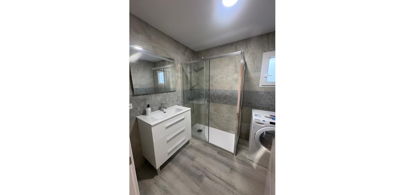 Sale - Villa -
Torrevieja - Parque las naciones