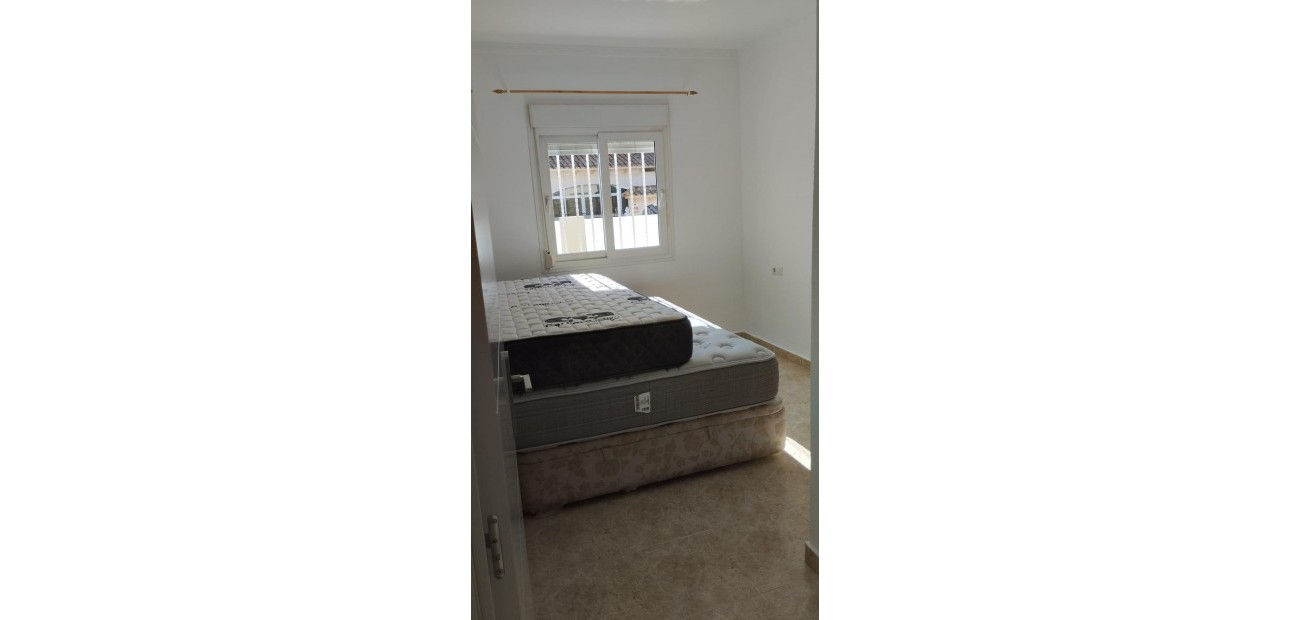 Sale - Villa -
Torrevieja - Torreblanca