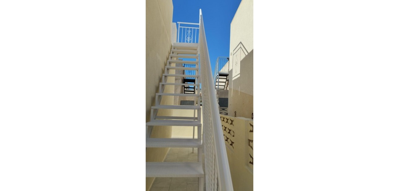Sale - Villa -
Torrevieja - Torreblanca
