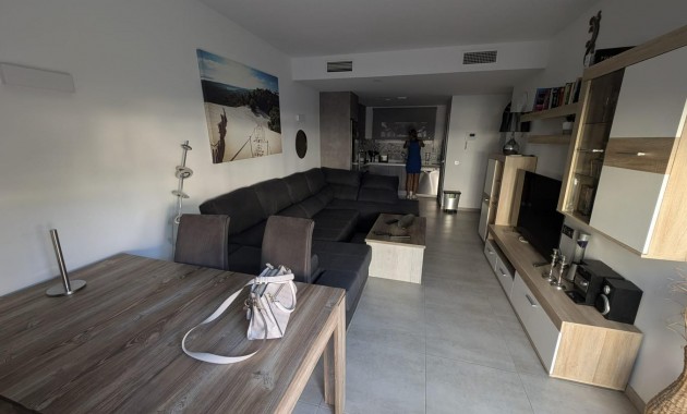 Sale - Apartment / flat -
Torrevieja - La veleta