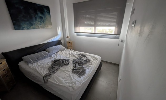 Sale - Apartment / flat -
Torrevieja - La veleta