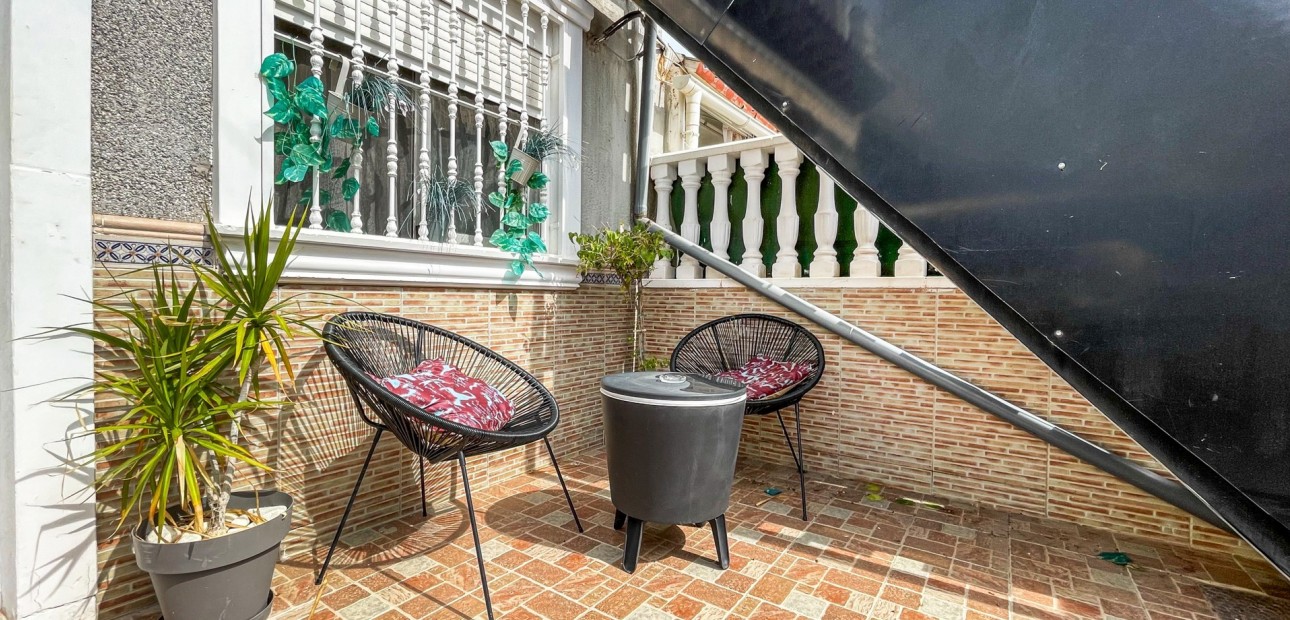 Sale - Bungalow -
Torrevieja - La Siesta - El Salado -  Torreta
