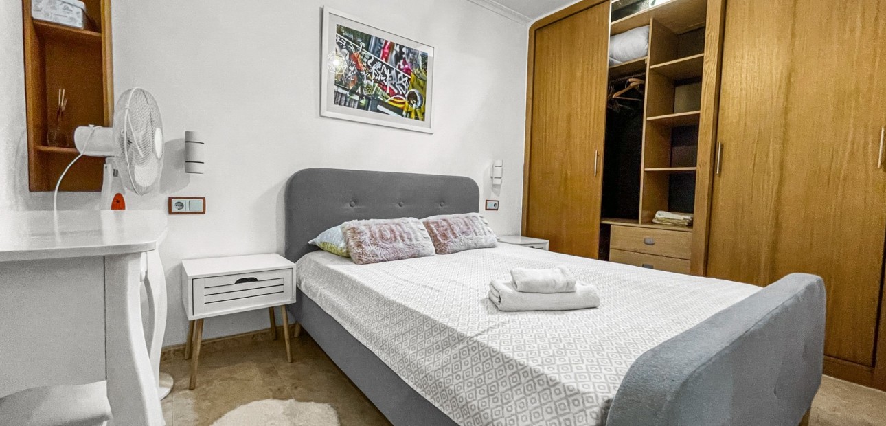 Sale - Bungalow -
Torrevieja - La Siesta - El Salado -  Torreta