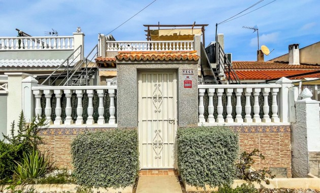 Sale - Bungalow -
Torrevieja - La Siesta - El Salado -  Torreta